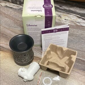 Scentsy Plug in Warmer
